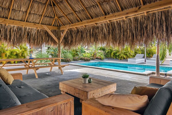 Apartment | Pool | Outdoor pool