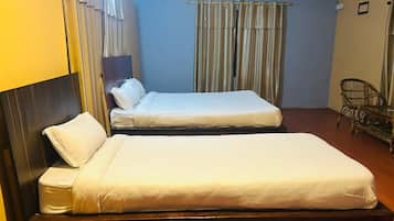 Kamar Double Standar, pemandangan kebun | Meja kerja dan Wi-Fi gratis