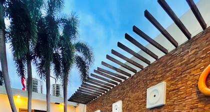 People's Condo Atria