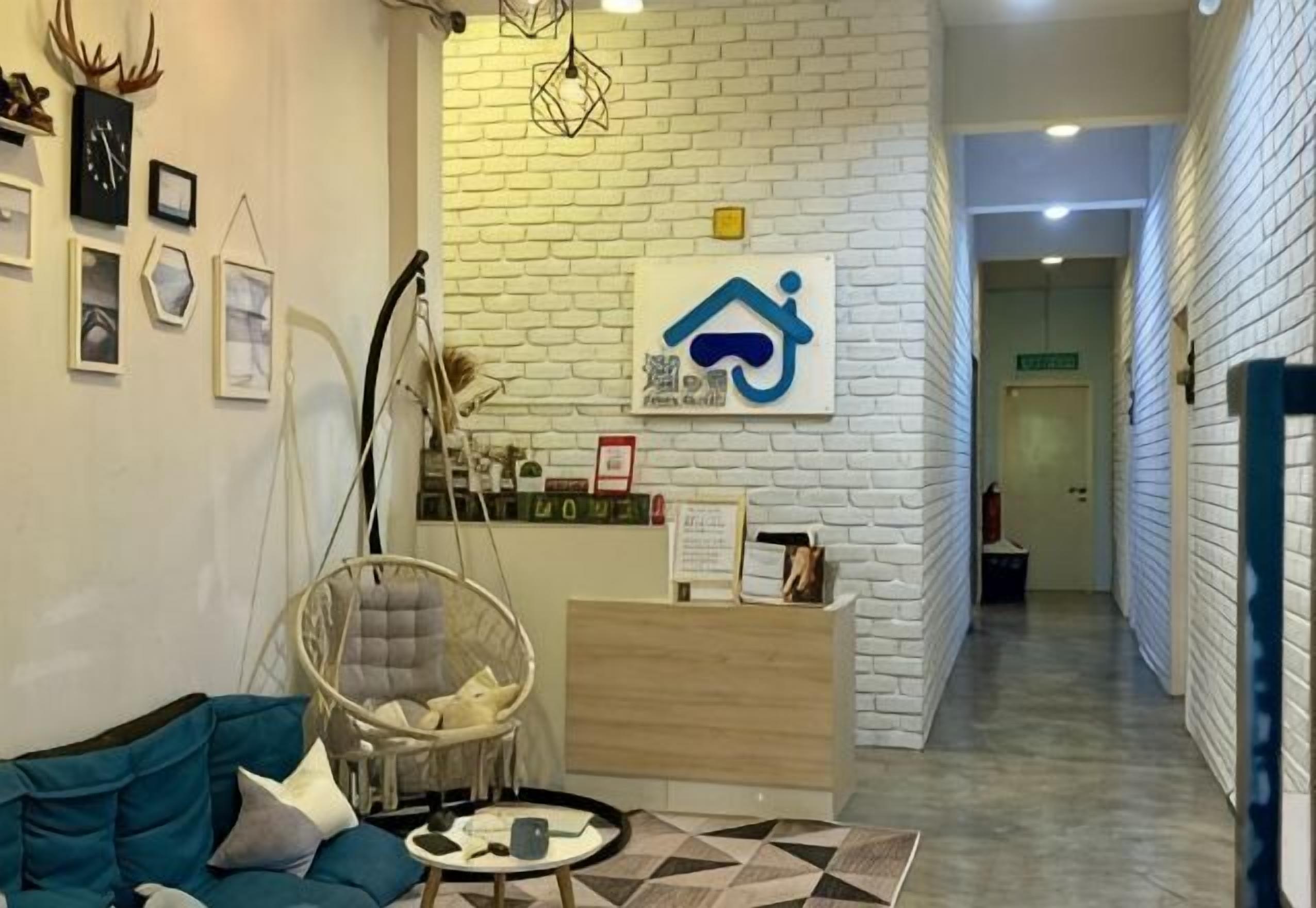 المنشأة من الداخل