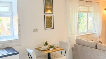 Studio | Tempat makan