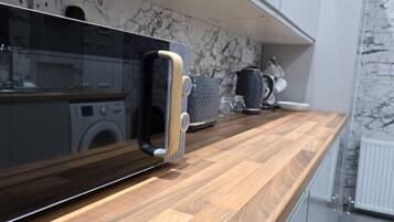 Apartment | Private kitchen | Fridge, microwave, oven, stovetop