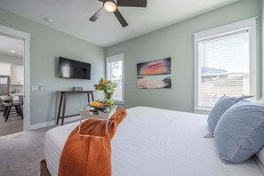 3 bedrooms, iron/ironing board, travel crib, WiFi