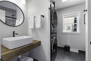 Haartrockner, Handtücher