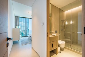 Shower, free toiletries, hair dryer, towels