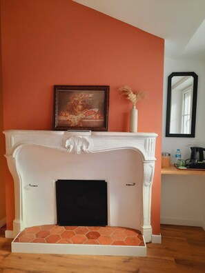 Comfort Room, Garden View | Blackout curtains, soundproofing, free WiFi - Maison Rinette (Dijon)