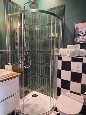 Comfort Room, Garden View | Bathroom - Maison Rinette (Dijon)