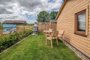 Outdoor dining - Summer House in Dąbrowa by the Sea (Świerzno)