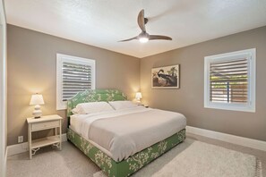 3 habitaciones, escritorio, wifi gratis y ropa de cama 