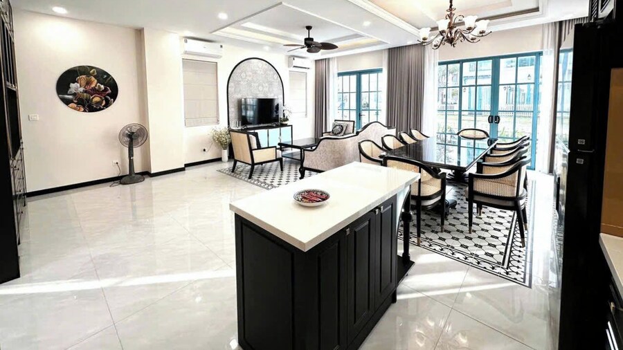 DUYEN VILLA 3-BEDROOM