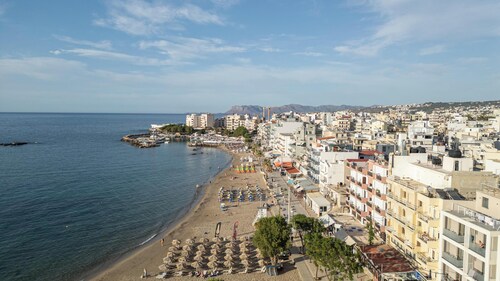 Niman Beachside Apartments