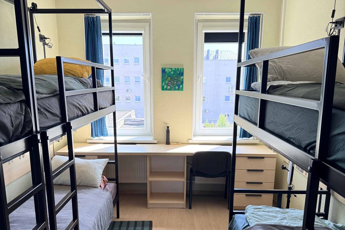 Desk, laptop workspace, WiFi (free), bed sheets