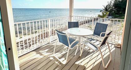 East End Paradise Villas 4Bd3.5B-Private Beach-On the Water-w/ Sea Level Studio