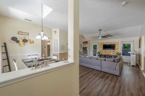 Interior - Graceful House Retreat  (Jacksonville)