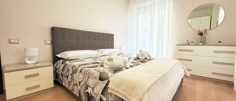 1 camera, ferro/asse da stiro, culla da viaggio, Wi-Fi