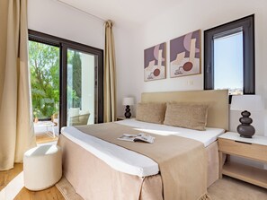 Apartment, 2 Bedrooms, Balcony, City View