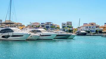 Marina/club náutico