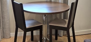 Apartment | Dining