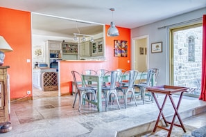 Dining - La Rocherie - Charmante maison avec piscine privée (Carnac)