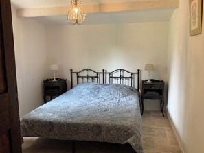 3 bedrooms, WiFi, bed sheets - Les Sechoirs - Gite La Riviera (Clairac)