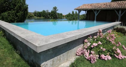 Les Sechoirs - Gite La Riviera