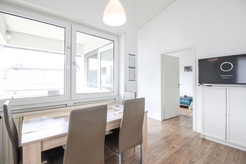 nJoy! Sunny Apartment Göppingen | Balkon & Parkplatz