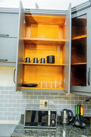 Appartement Économique, balcon, vue ville | Cuisine privée