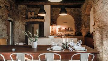 Apartament | 2 dormitoris, roba de llit d'alta qualitat i cobrellits