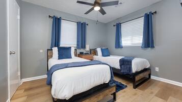 2 chambres, fer et planche Ă repasser, Wi-Fi, draps fournis