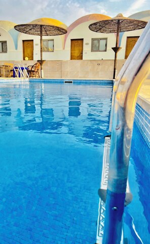 In-room safe, soundproofing