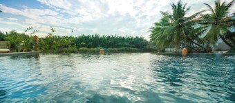 Charming 2-bedroom villa in Tranquil Hội An with Garden, Lake, WiFi