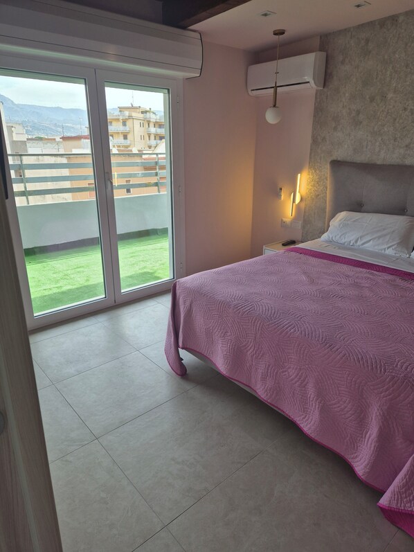 2 Schlafzimmer, Bügeleisen/Bügelbrett, WLAN, Bettwäsche