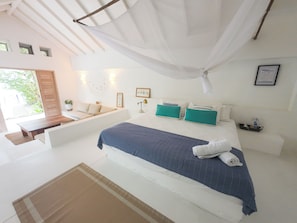 Deluxe Studio Suite, 1 King Bed, Ocean View - Casa Rosario (Rosario Islands)