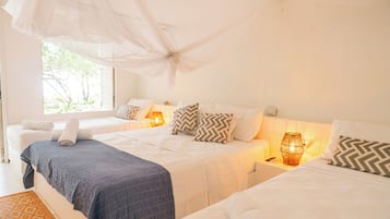 Minibar, in-room safe, soundproofing, free WiFi