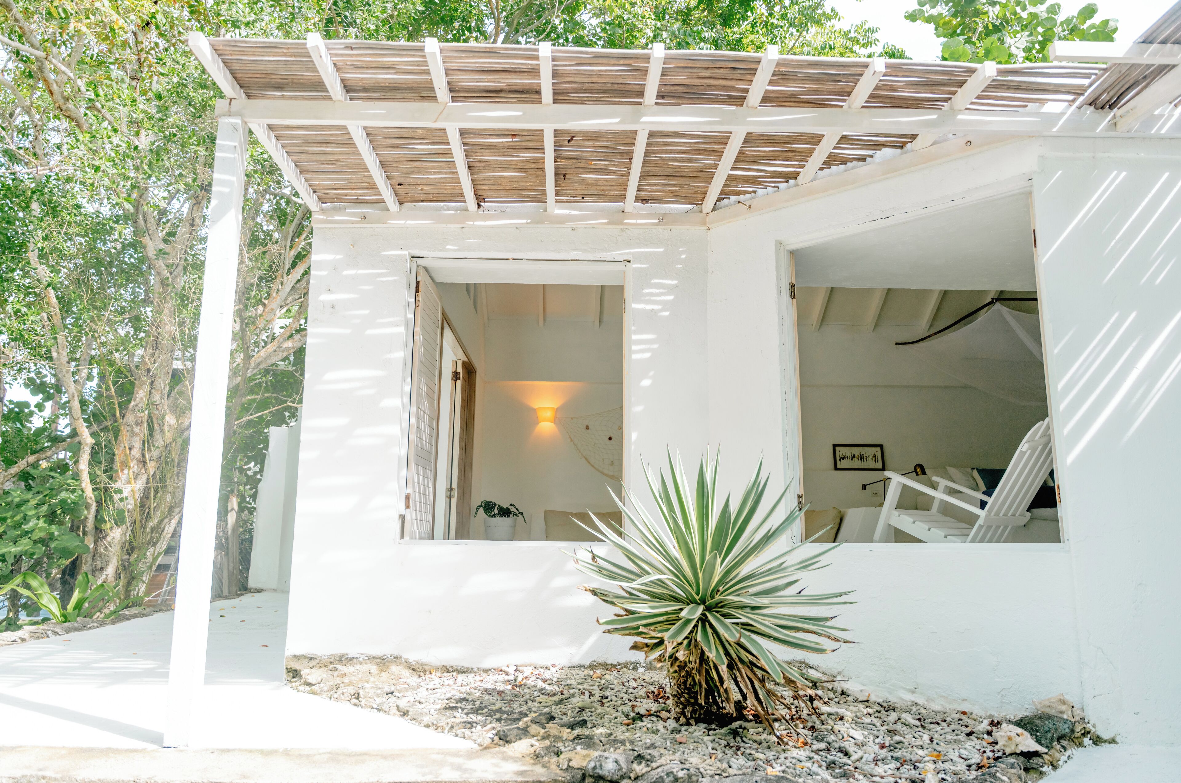 숙박 시설 정면