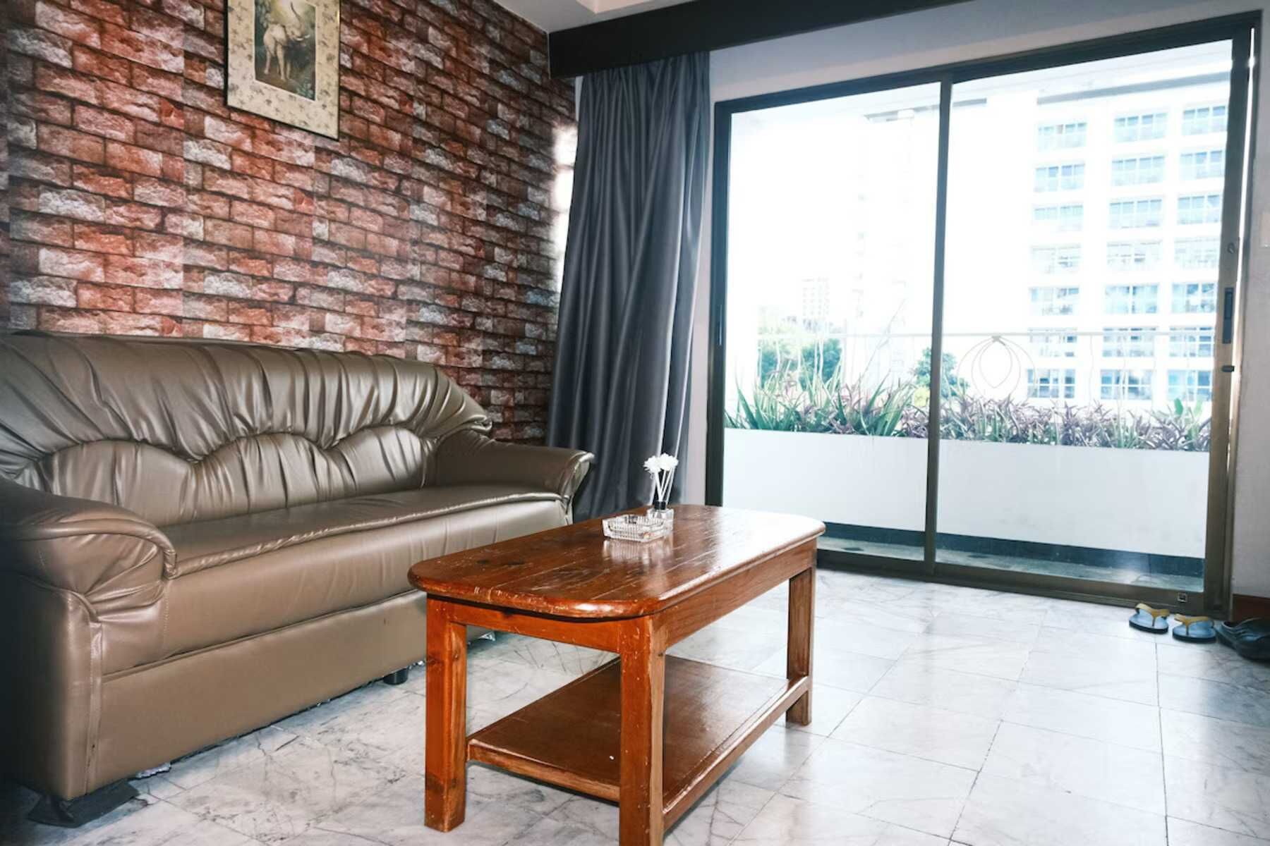 Superior Twin Room | Desk, laptop workspace, free WiFi, bed sheets