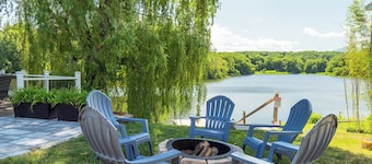 Private Summer Waterfront Escape- Swimming, Fishing, SUPs, Hot Tub & Sauna