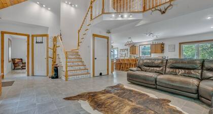 Pet-Friendly Lakeside Escape: Private Indoor Pool, Fenced Yard, and Pet Friendly!