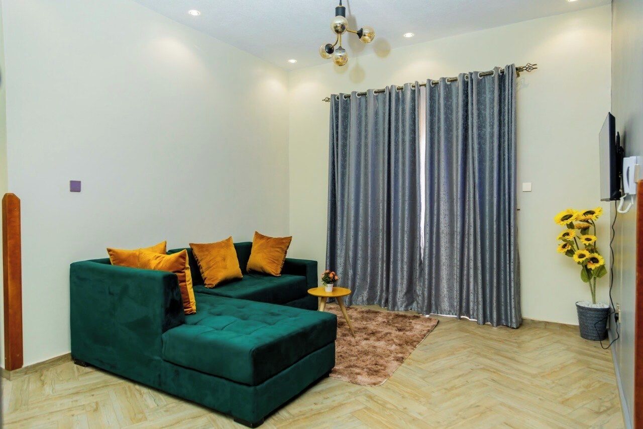 Comfort Apartment, Hill View | Living area