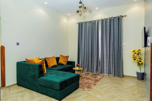 Cozy Residences Kampala 003
