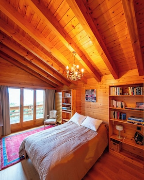 4 Schlafzimmer, Bügeleisen/Bügelbrett, WLAN, Bettwäsche