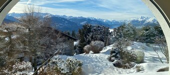 Magnificient 170 m2 duplex appartment in a luxury chalet in Crans-Montana