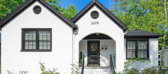 Cozy Bungalow 3bdrm, 2.5ba, Courtyard