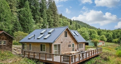 Sweet Root Hollow - 12 Private Acres on Farmer Creek