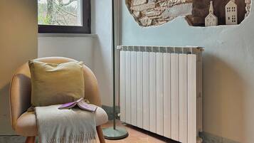 Deluxe-Ferienhaus, 2 Schlafzimmer, Gartenblick | 1 Schlafzimmer, individuell dekoriert, individuell eingerichtet