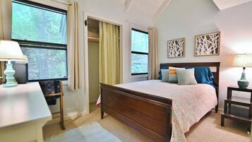 3 chambres, fer et planche Ă  repasser, Wi-Fi gratuit, draps fournis
