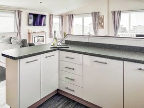 Interior - 3 bedroom accommodation in Heysham-Morecombe, near Lancaster (Heysham-Morecombe, near Lancaster)