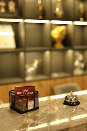 Reception - Hotel Luna (Prizren)