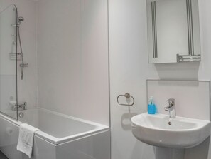 Towels - Elm Cottage - UK48268 (Whitby)