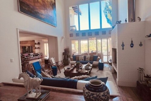 Paradise by the dam - Your haven of peace and leisure 